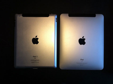 iPad 2  iPad