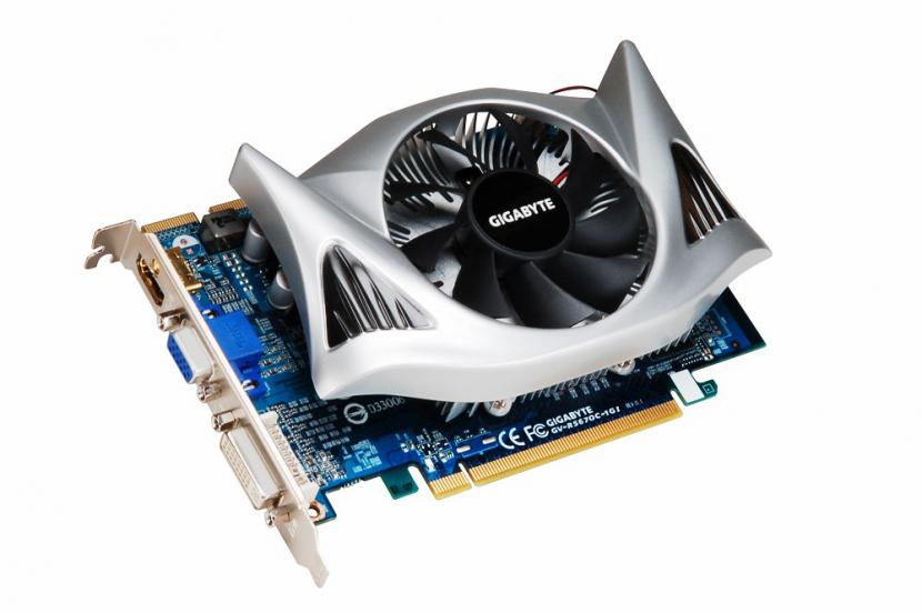   Gigabyte Radeon HD 5670 / PCI-E 2.1 x16 (GV-R567OC-1GI)  2