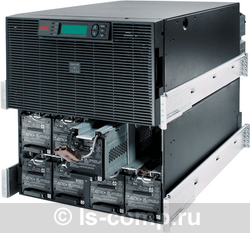   APC Smart-UPS RT 15kVA RM 230V (SURT15KRMXLI)  2